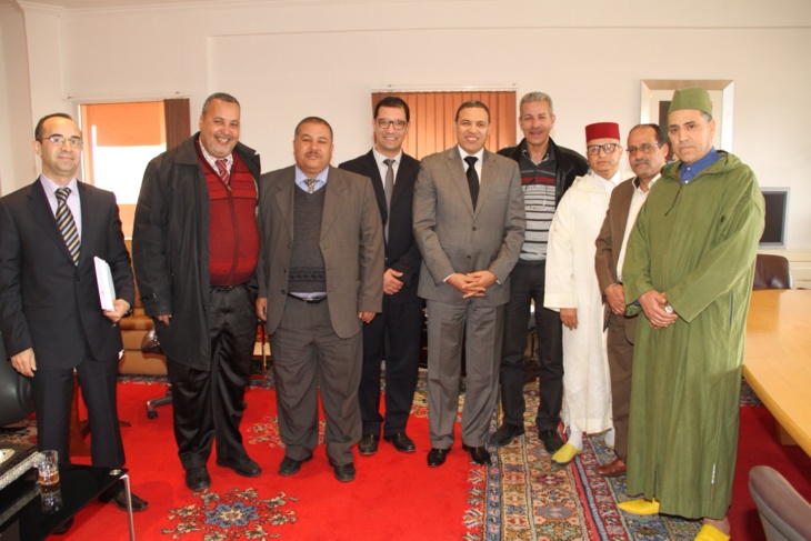 عبد السلام بيكرات والي الجهة يستقبل أعضاء مكتب فرع النقابة الوطنية للصحافة المغربية بمراكش عبد السلام بيكرات والي الجهة يستقبل أعضاء مكتب فرع النقابة الوطنية للصحافة المغربية بمراكش