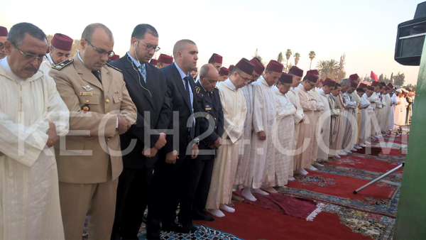 والي جهة مراكش آسفي عبد الفتاح البجيوي يؤدي صلاة عيد الاضحى بمصلى سيدي عمارة والي جهة مراكش آسفي عبد الفتاح البجيوي يؤدي صلاة عيد الاضحى بمصلى سيدي عمارة