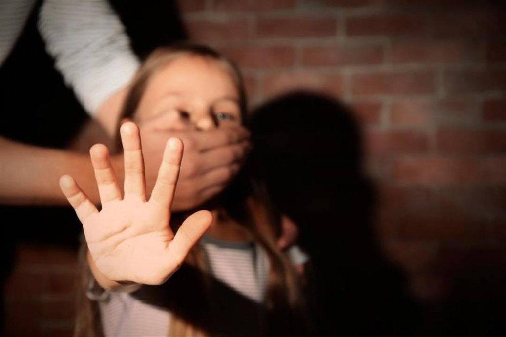 شبهة “اغتصاب” تهز روضا للبعثة الفرنسية