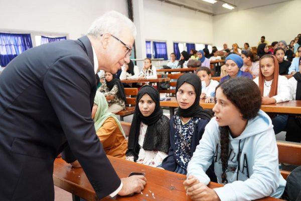 بالصور.. الوالي قسي لحلو يشرف على استقبال واقامة التلاميذ المتضررين من زلزال الحوز – Kech24: Maroc News – كِشـ24 : جريدة إلكترونية مغربية