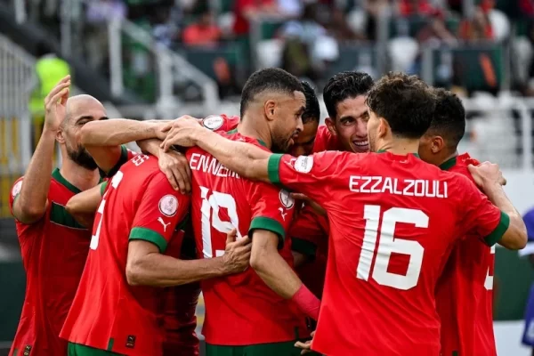 المنتخب المغربي يواصل صدارة مجموعته في تصفيات الكان بعد اكتساح افريقيا الوسطى