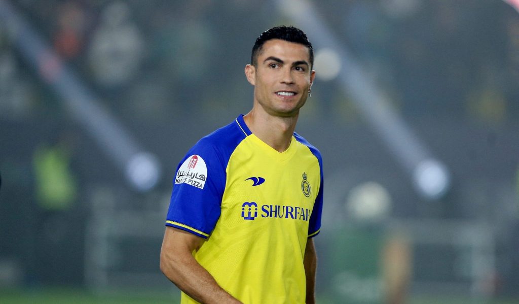 كريستيانو رونالدو يحسم الجدل ويعلن موقفه النهائي من الاستمرار مع النصر