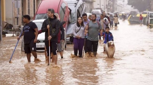 مؤسسة الحسن الثاني تشيد بتضامن مغاربة إسبانيا في إغاثة ضحايا الفيضانات