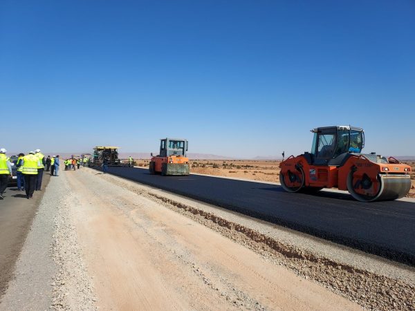 مطالب برلمانية بالتعجيل باستكمال أشغال طريق حيوية لفك العزلة بقلعة السراغنة