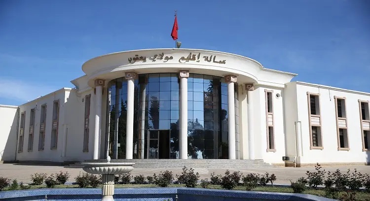 عامل إقليم مولاي يعقوب يقاضي رئيسين جماعيين في قضية تبديد أموال عمومية