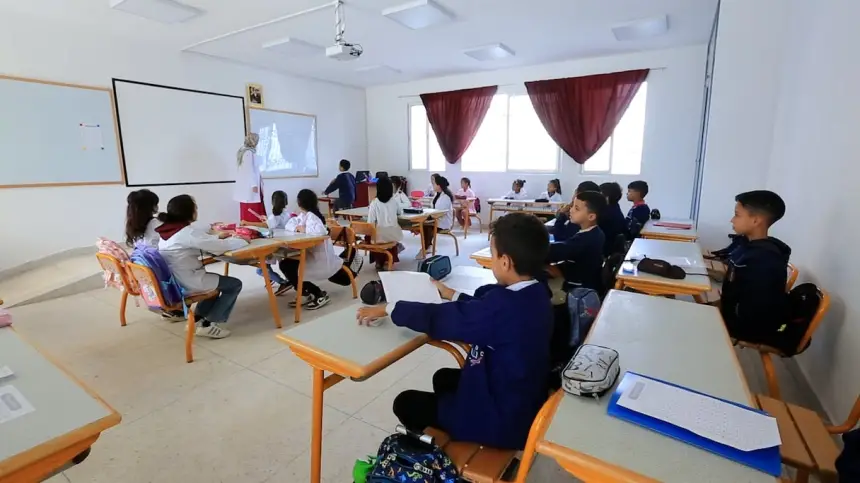 أخنوش: إعداديات الريادة ترمي إلى تطويق النسب المرتفعة لشباب الـNEET