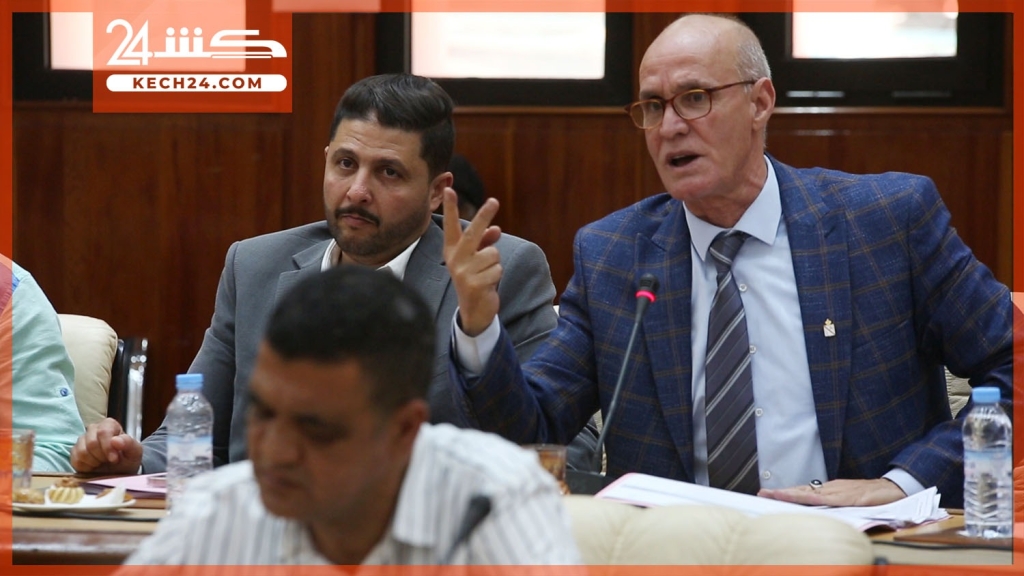 بالڤيديو: بيطاري قبيل مباراات الكوكب الحاسمة.. خاصنا نحلو الحارثي استثنائيا للفريق