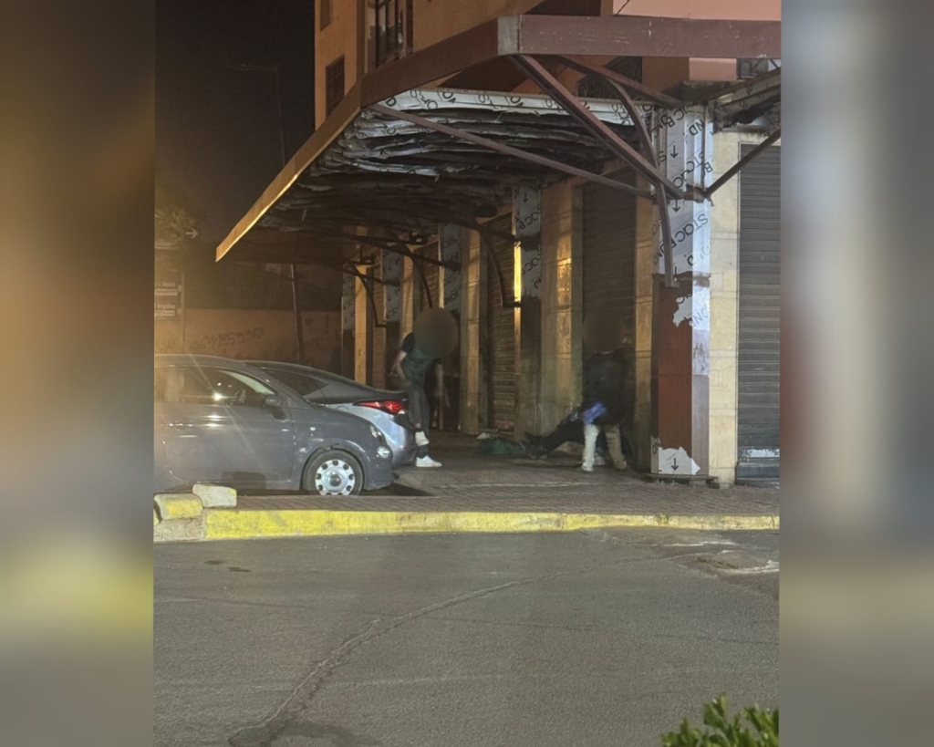مدمنون ومتشردون يستبيحون محيط إقامة بمراكش