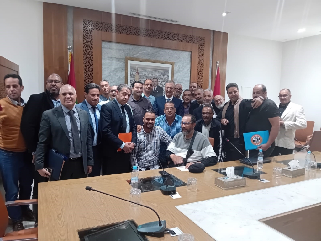 خاص..سيارات الأجرة بمراكش..تطبيقات ذكية في الأفق ودورات تكوين لتعلم الإنجليزية