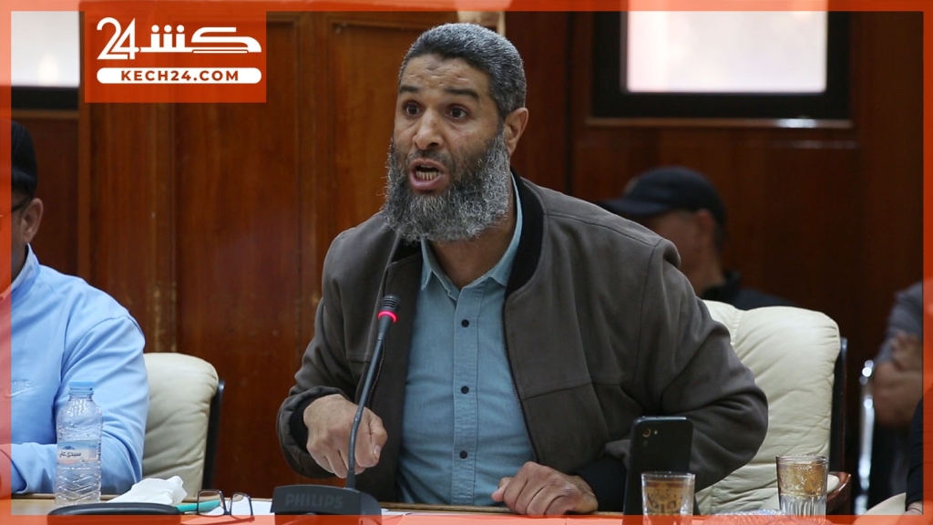 بالڤيديو: بولحسن.. مداخل مراكش لا تشرف وداكشي لي فيها راه عيب