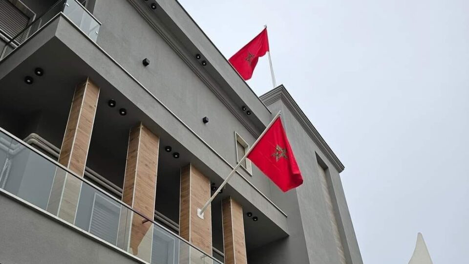 المغرب يتابع عن كثب أوضاع جاليته في ليبيا ويفعل خلية أزمة