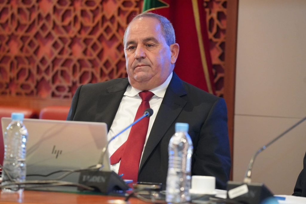 بعد فضيحة المتاجرة بالشواهد.. الوزير الميداوي يعفي رئيس جامعة ابن زهر