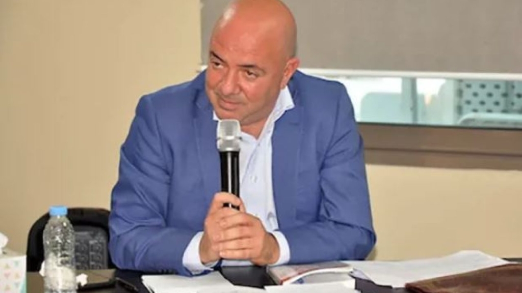 بعد تصريحاته المثيرة حول انهيار سابق.. هل سيتدخل بن ابراهيم لطي قضية عمارة “تيتانيك” بفاس؟