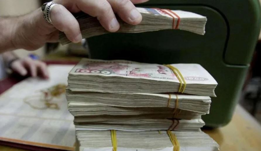 الاتحاد الأوروبي يحذف الإمارات من القائمة المالية السوداء ويضيف الجزائر