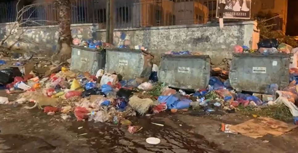 مقاطعة بفاس تغرق في النفايات وشركة التدبير المفوض خارج النقاش