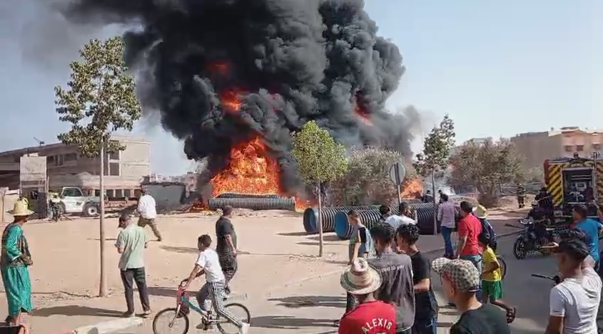 عاجل.. اندلاع حريق مهول قرب ورش بناء مؤسسة تعليمية بمراكش+ ڤيديو