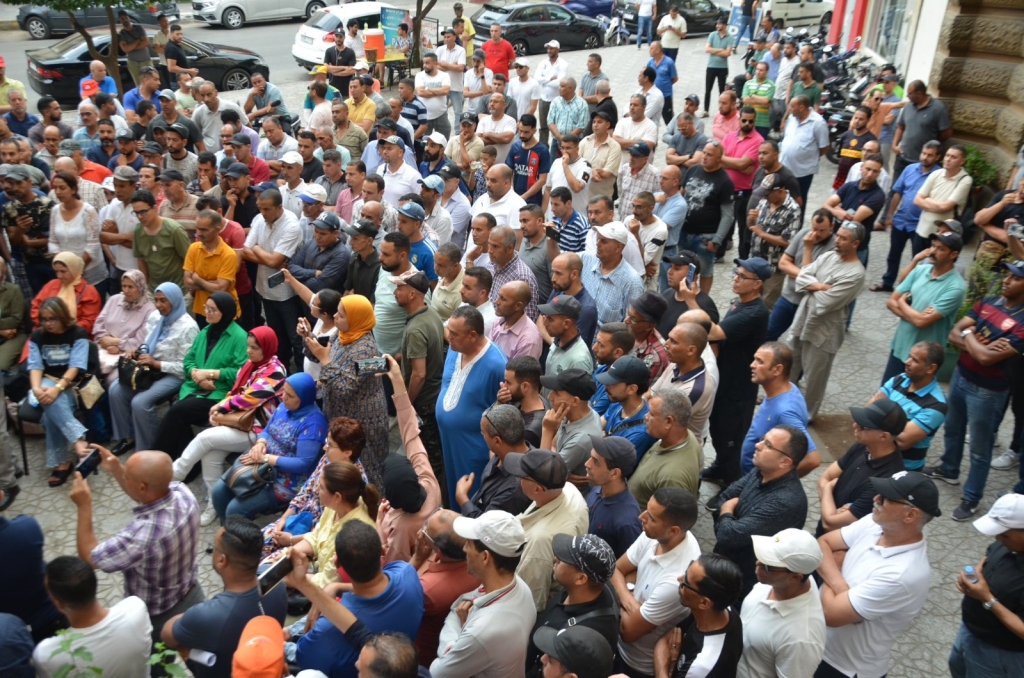 النقل الحضري بفاس.. تأخر مزمن في صرف الأجور ومستخدمون بدون تأمين
