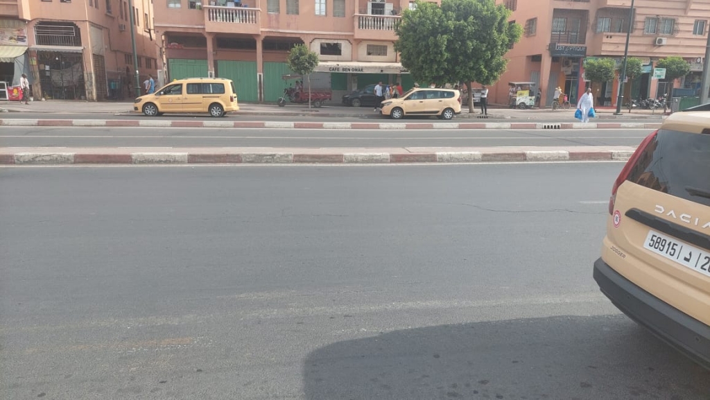 بعدما هجرته جل التاكسيات.. مطالب بتعزيز خط حيوي بمراكش