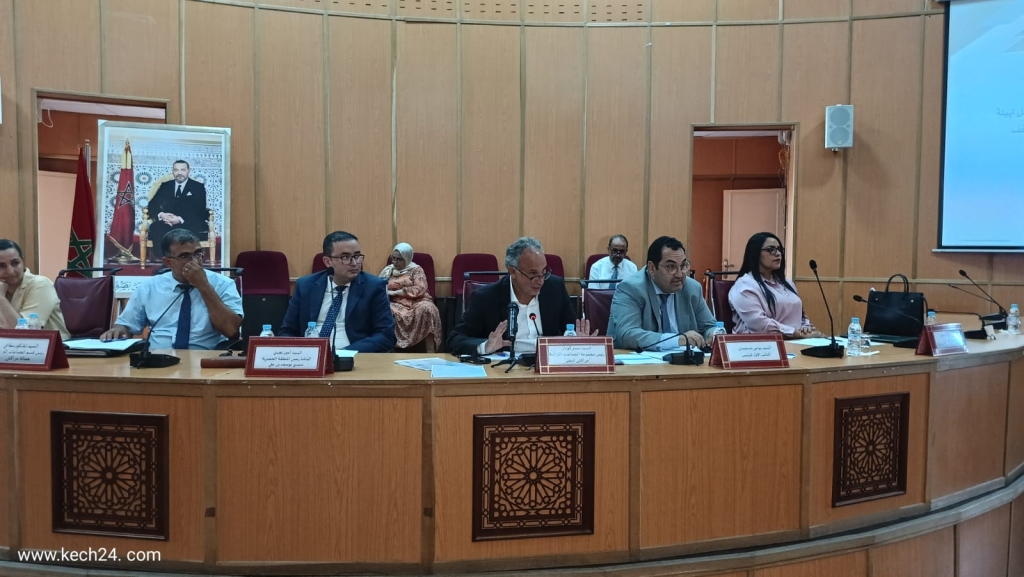 مجموعة الجماعات الترابية “مراكش للنقل” تتدارس تفاصيل اتفاقيات ملف النقل العمومي