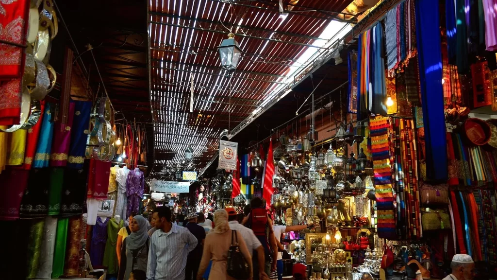 هل فشل مشروع تثمين وترميم الأسواق السياحية بمراكش؟