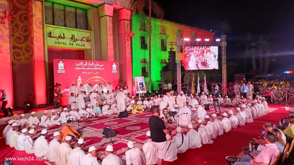 بالصور.. جماعة مراكش تنظم الدورة الثانية لمهرجان الدقة المراكشية