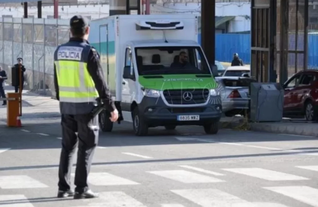 صحف إسبانية : المغرب يُغلق الجمارك التجارية مع مليلية حتى إشعار آخر