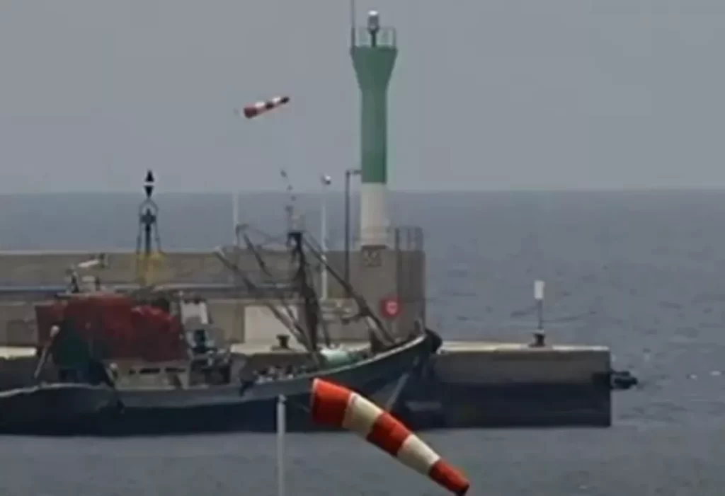 سرقة سفينة صيد مغربية واستغلالها في عملية “حريگ”