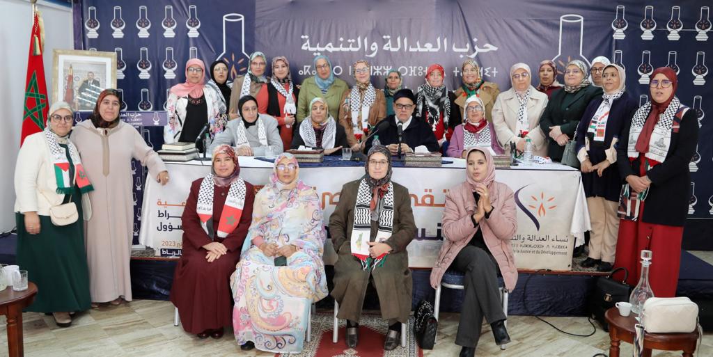 بنكيران وزواج الفتيات..نساء “البيجيدي”: ندعو إلى تشجيع الزواج الذي لا يتناقض مع التعليم والتمكين