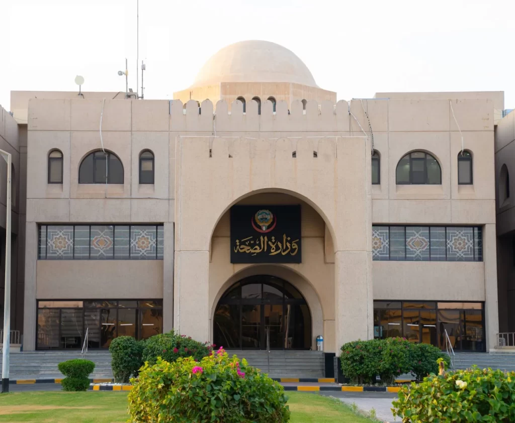 تسمم كحولي يؤدي لوفاة 13 شخصا بالكويت