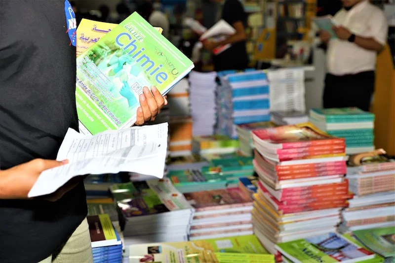 بيع الكتب المدرسية داخل مؤسسات تعليمية.. أكاديمية جهة سوس تتخذ قرار المنع