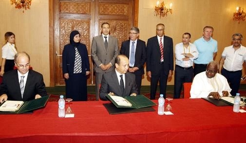 بريد المغرب يصدر طابعا بريديا بمناسبة إحتضان مراكش كأس القارات في ألعاب القوى + صورة بريد المغرب يصدر طابعا بريديا بمناسبة إحتضان مراكش كأس القارات في ألعاب القوى + صورة