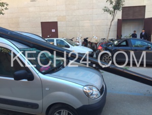 عاجل: سقوط عمود حديدي من رافعة في ورش للبناء يخلف خسائر جسيمة بجيليز مراكش + صور حصرية عاجل: سقوط عمود حديدي من رافعة في ورش للبناء يخلف خسائر جسيمة بجيليز مراكش + صور حصرية
