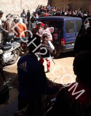 معطيات حصرية: حول موضوع السيارة التي استنفرت مصالح الامن بسيدي يوسف بن علي بمراكش + صور حصرية معطيات حصرية: حول موضوع السيارة التي استنفرت مصالح الامن بسيدي يوسف بن علي بمراكش + صور حصرية