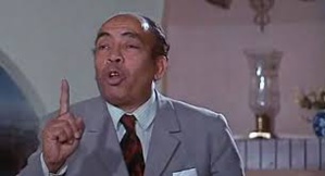 في ذكرى رحيله الـ43.. حفيدة في ذكرى رحيله الـ43.. حفيدة