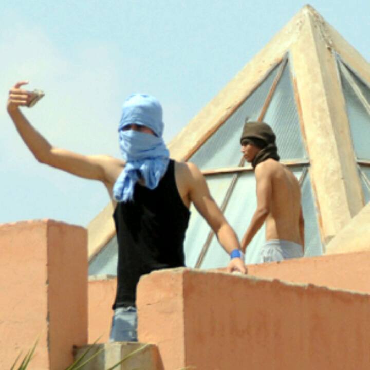 المواجهات الدامية بين الطلبة وقوات الامن العمومي في صور .. كِشـ24 تكشف معطيات حصرية المواجهات الدامية بين الطلبة وقوات الامن العمومي في صور .. كِشـ24 تكشف معطيات حصرية