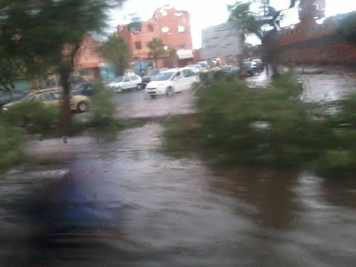 الأمطار العاصفية تعري عورة البنية التحتية بمراكش أياما قليلة قبيل الإنتخابات الجماعية + صور