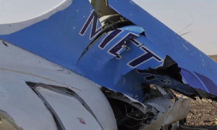 الشروع في تفريغ بيانات الصندوقين الأسودين للطائرة الروسية التي تحطمت في سماء مصر