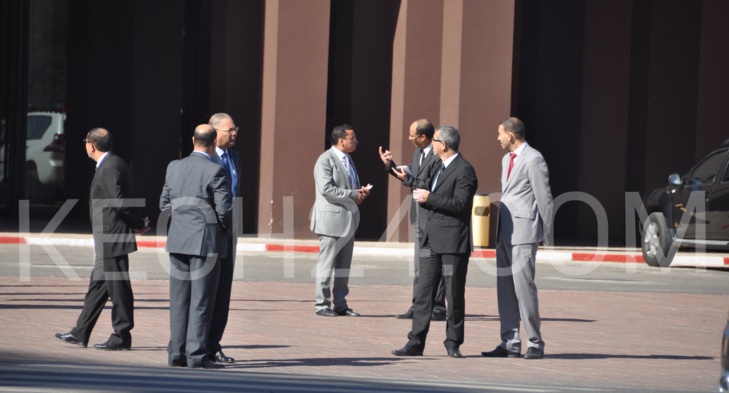 والي جهة مراكش يجري زيارة لقصر المؤتمرات ويتفقد أشغال نافورة جديدة بشارع محمد السادس