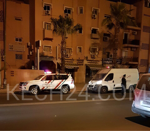 عاجل :اندلاع حريق بڤيلا بشارع الزرقطوني بجيليز مراكش + صور خاصة عاجل :اندلاع حريق بڤيلا بشارع الزرقطوني بجيليز مراكش + صور خاصة