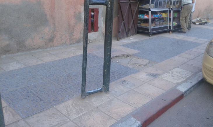 بالصور: هذه وضعية شارع الرميلة بمدينة مراكش التي تستعد لاحتضان مؤتمر 