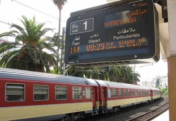 عاجل: أكياس بلاستيكية تحول رحلة ركاب من مراكش صوب فاس على متن القطار إلى 