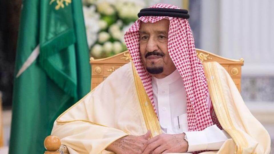 الملك سلمان عاهل السعودية يدخل المستشفى 