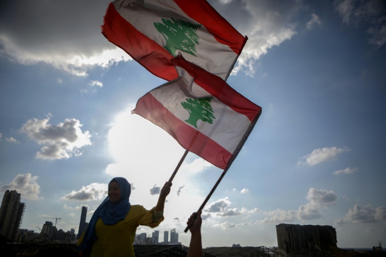 بيروت ...اتصالات سياسية لتشكيل حكومة جديدة
