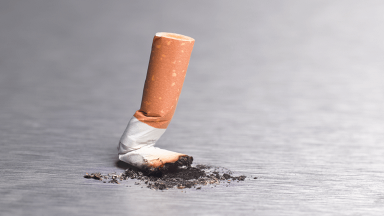 دراسات: جميع أشكال التدخين قد تزيد من مخاطر “كوفيد-19” 