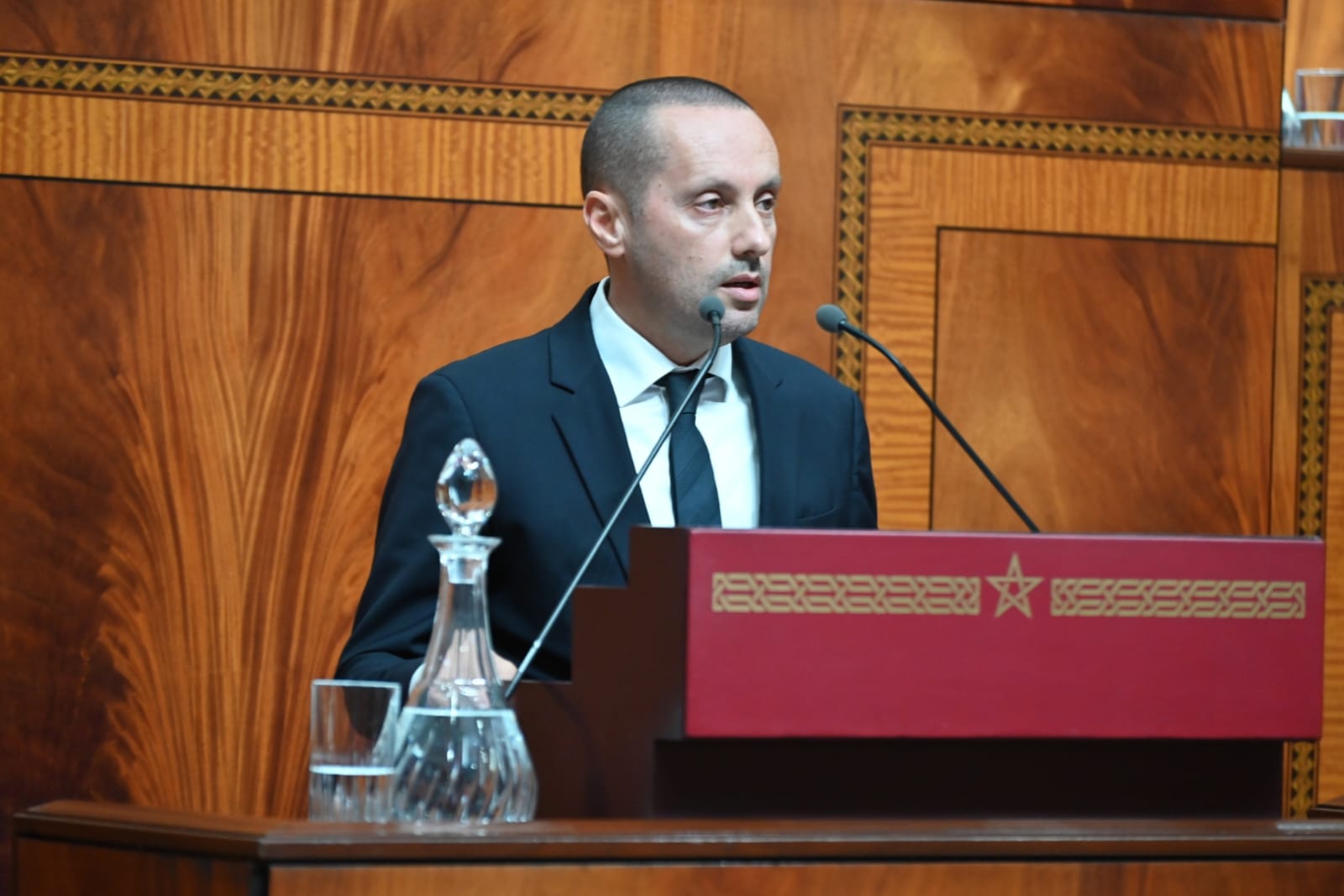 انتقادات تطال قرار وزير الصحة بإلغاء صفقات المناولة – Kech24: Morocco News – كِشـ24 : جريدة إلكترونية مغربية